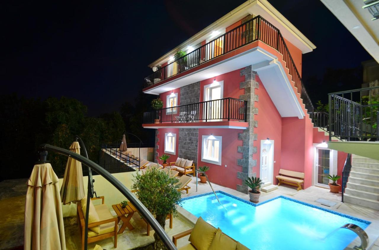 Apartments Lux S Tivat Luaran gambar