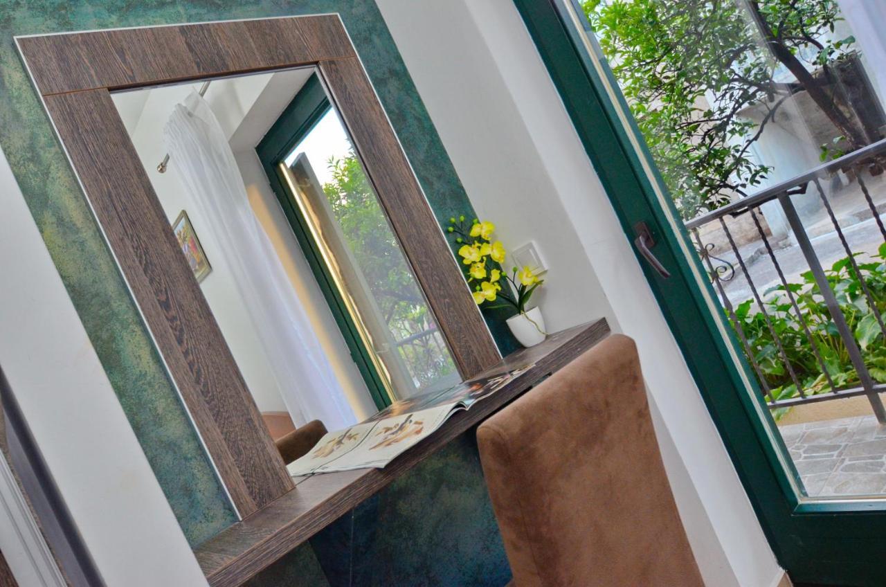 Apartments Lux S Tivat Luaran gambar