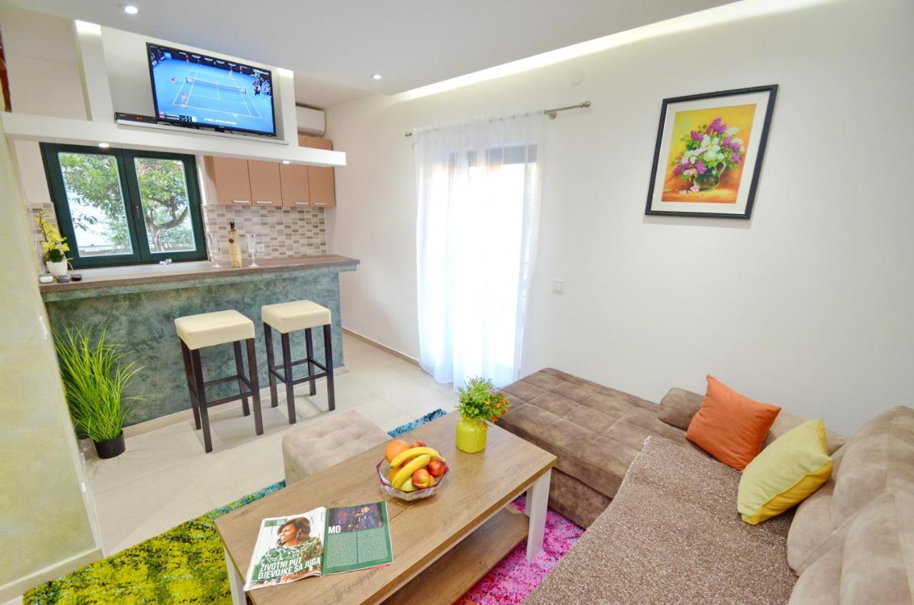 Apartments Lux S Tivat Luaran gambar