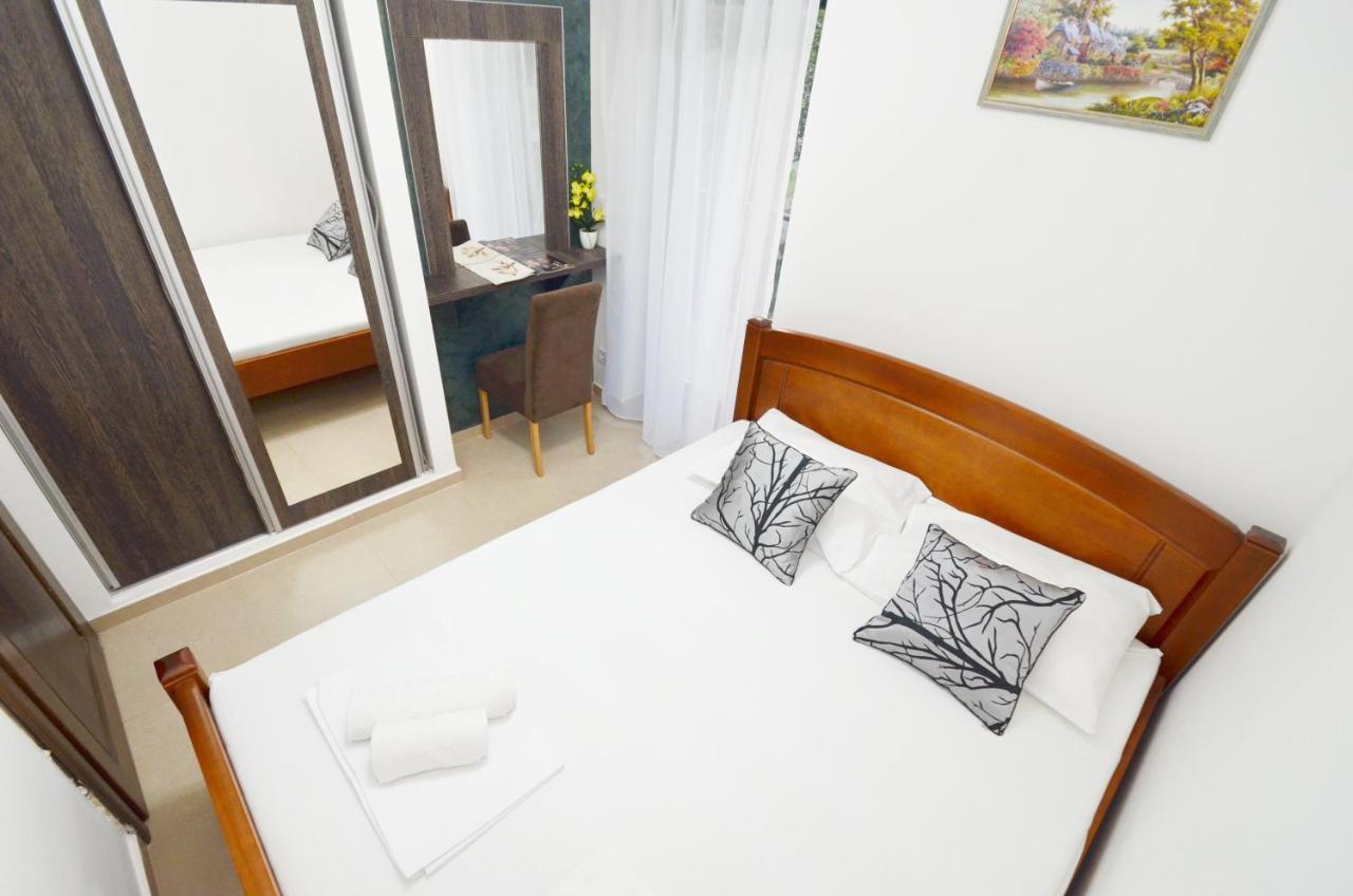 Apartments Lux S Tivat Luaran gambar