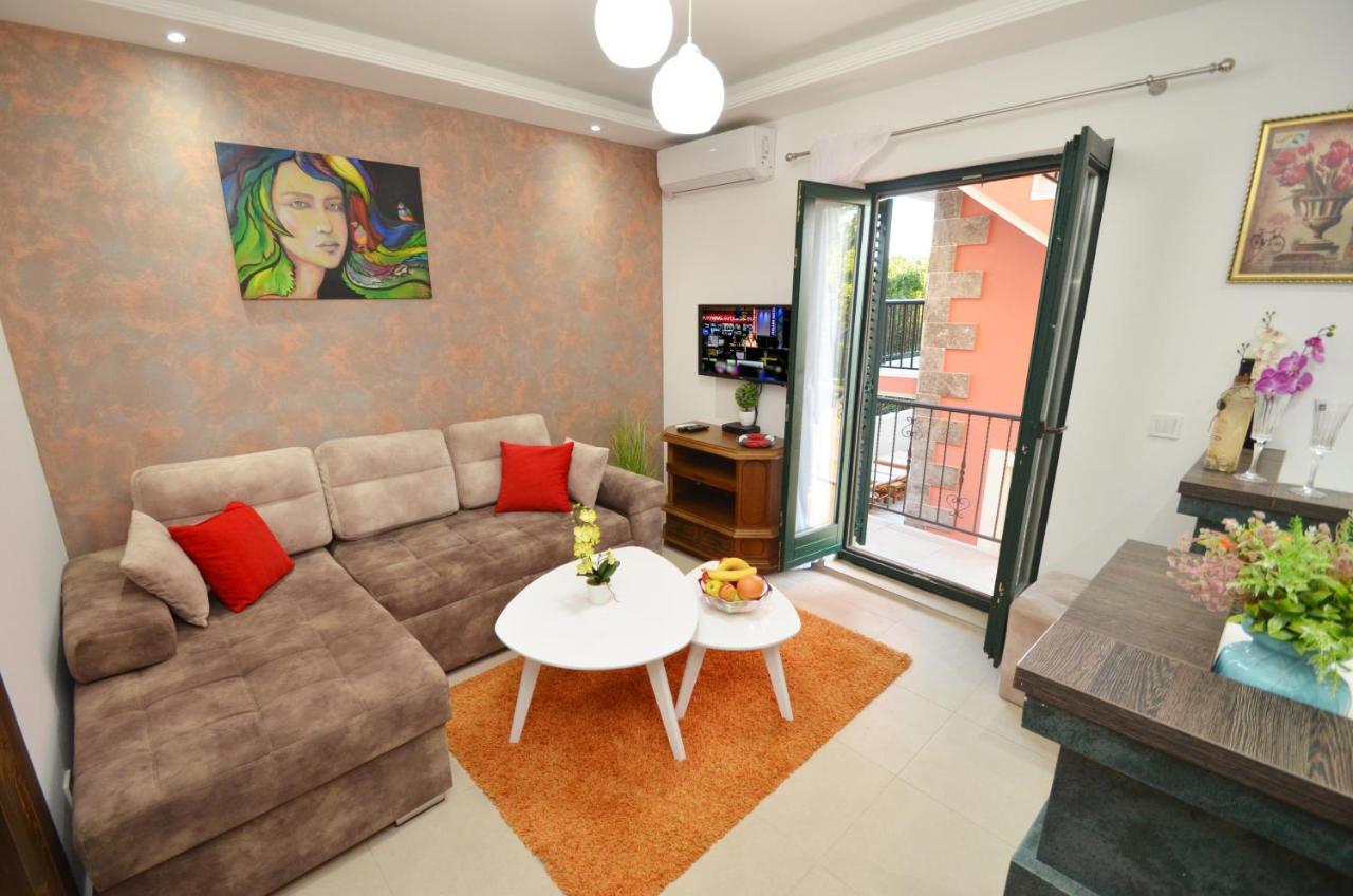Apartments Lux S Tivat Luaran gambar
