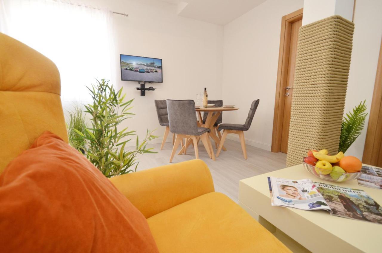 Apartments Lux S Tivat Luaran gambar