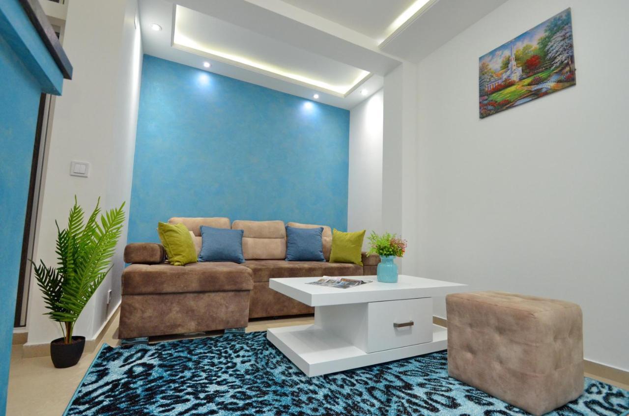 Apartments Lux S Tivat Luaran gambar