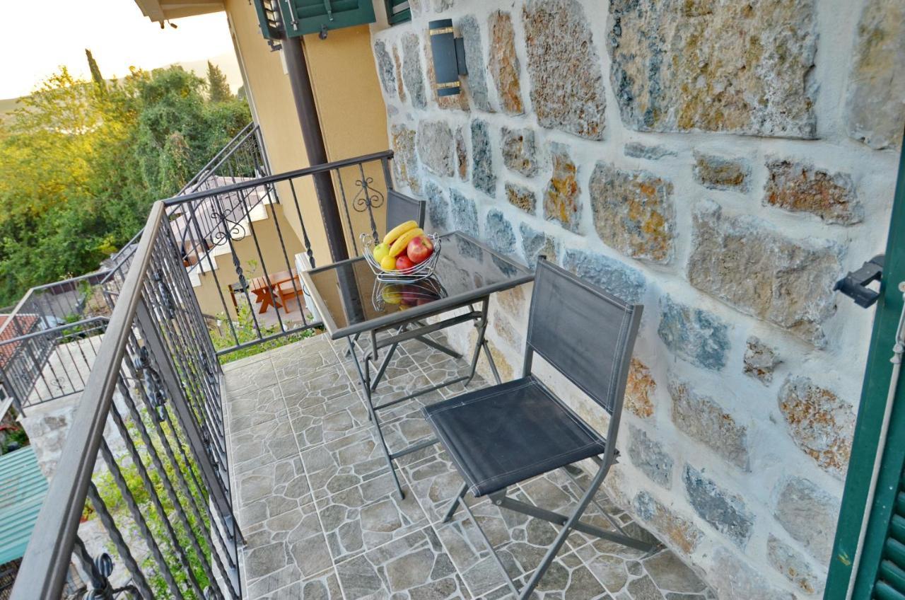 Apartments Lux S Tivat Luaran gambar