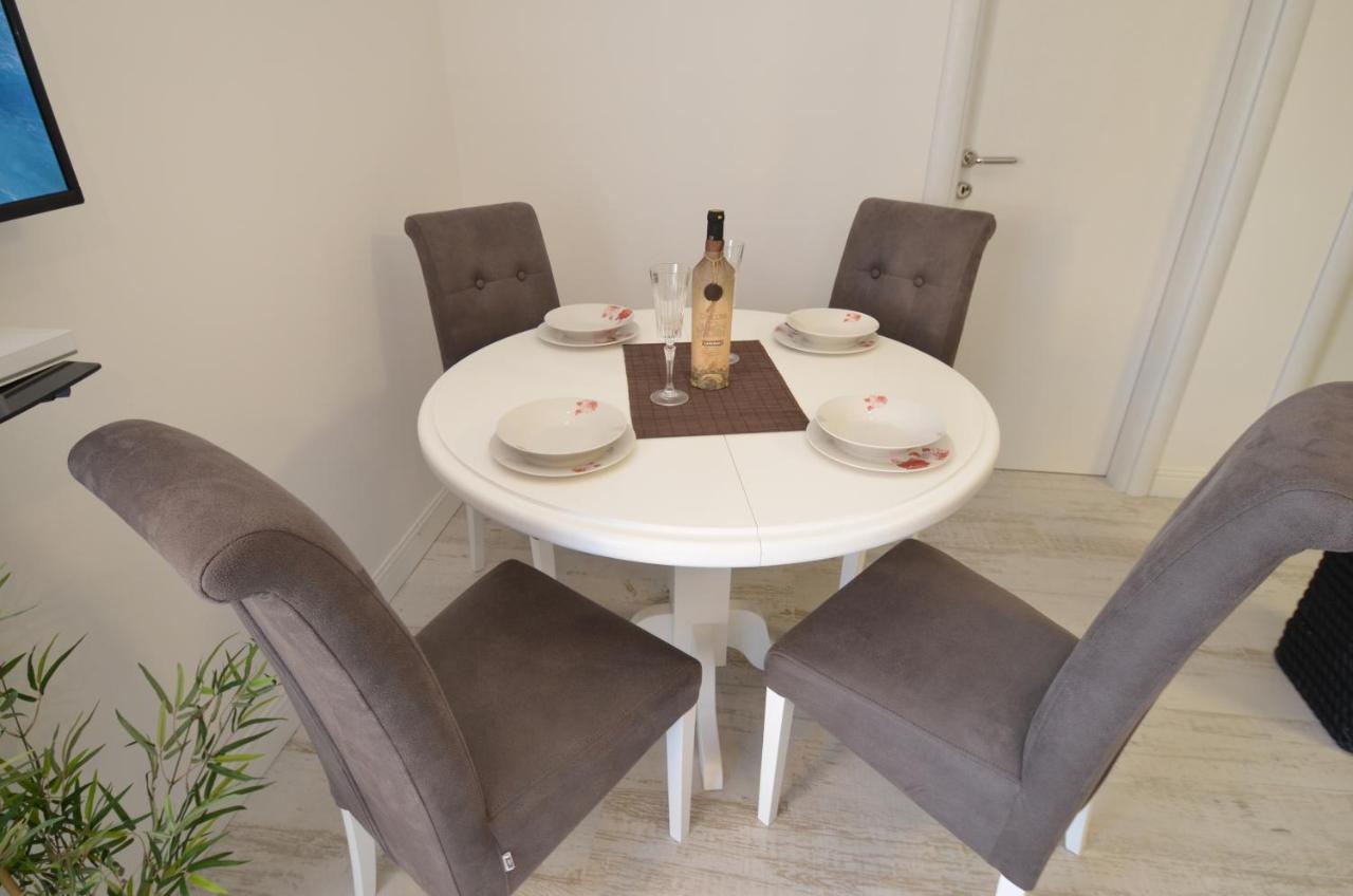 Apartments Lux S Tivat Luaran gambar