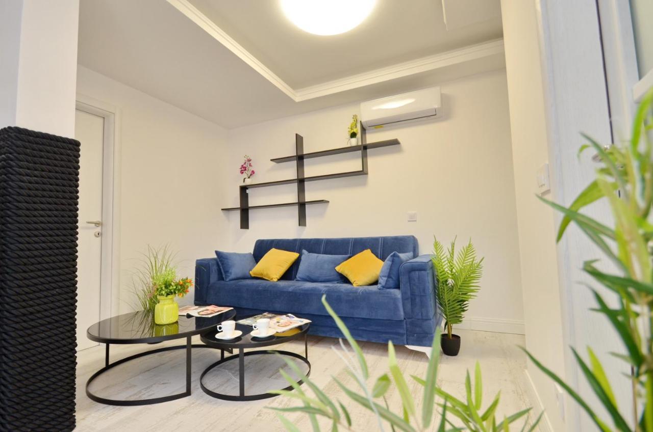 Apartments Lux S Tivat Luaran gambar