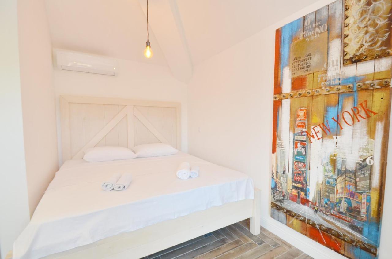 Apartments Lux S Tivat Luaran gambar