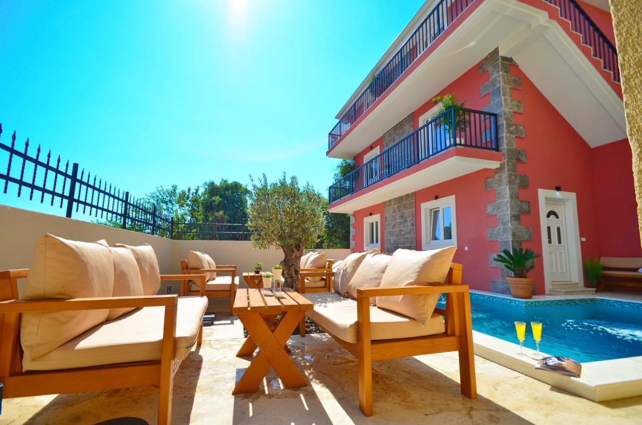 Apartments Lux S Tivat Luaran gambar
