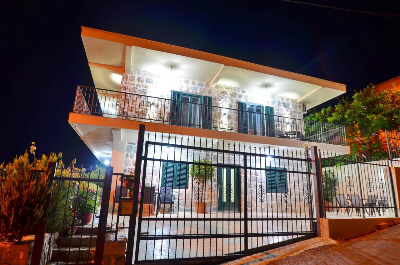 Apartments Lux S Tivat Luaran gambar